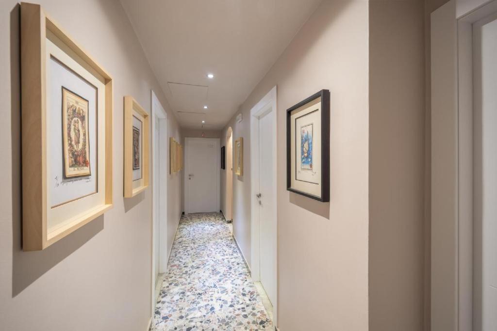 Boutique Rooms Carbonazzi 17 Cagliari Zewnętrze zdjęcie