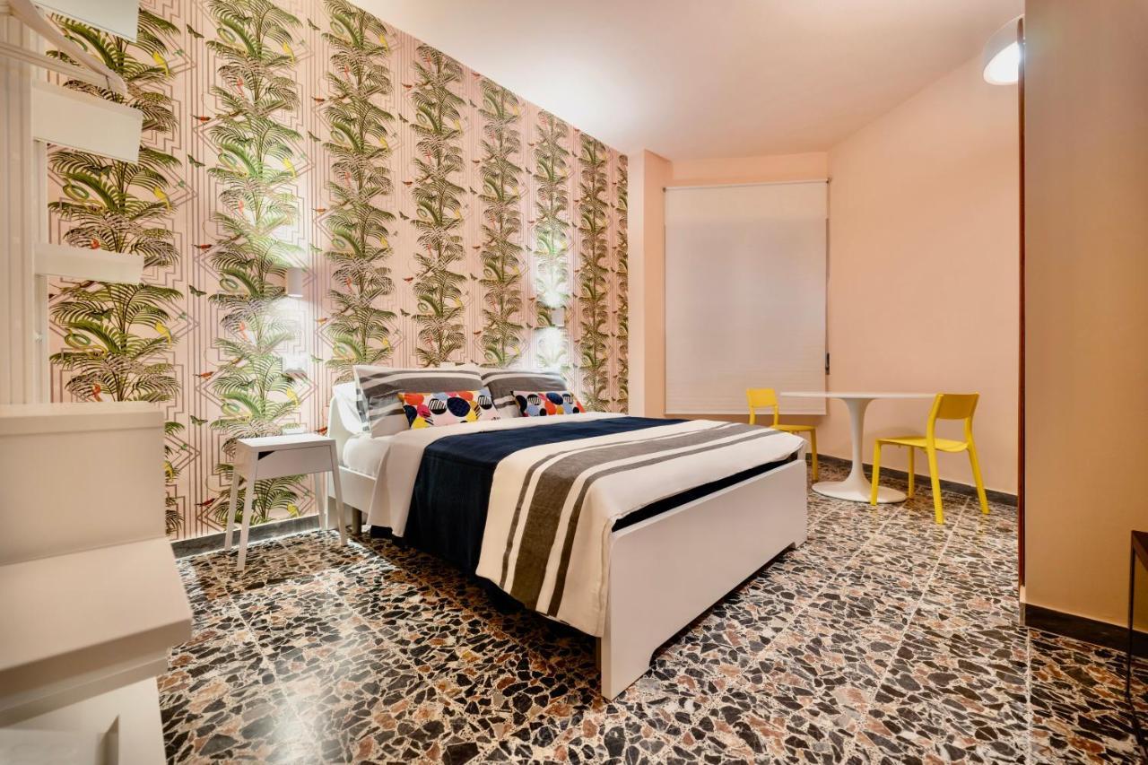 Boutique Rooms Carbonazzi 17 Cagliari Zewnętrze zdjęcie