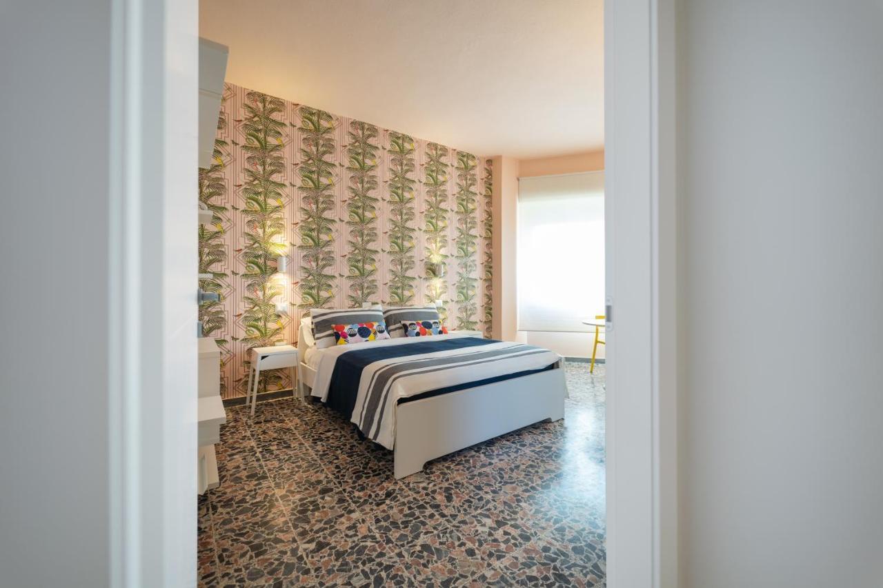 Boutique Rooms Carbonazzi 17 Cagliari Zewnętrze zdjęcie