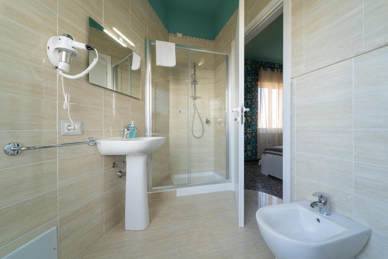 Boutique Rooms Carbonazzi 17 Cagliari Zewnętrze zdjęcie